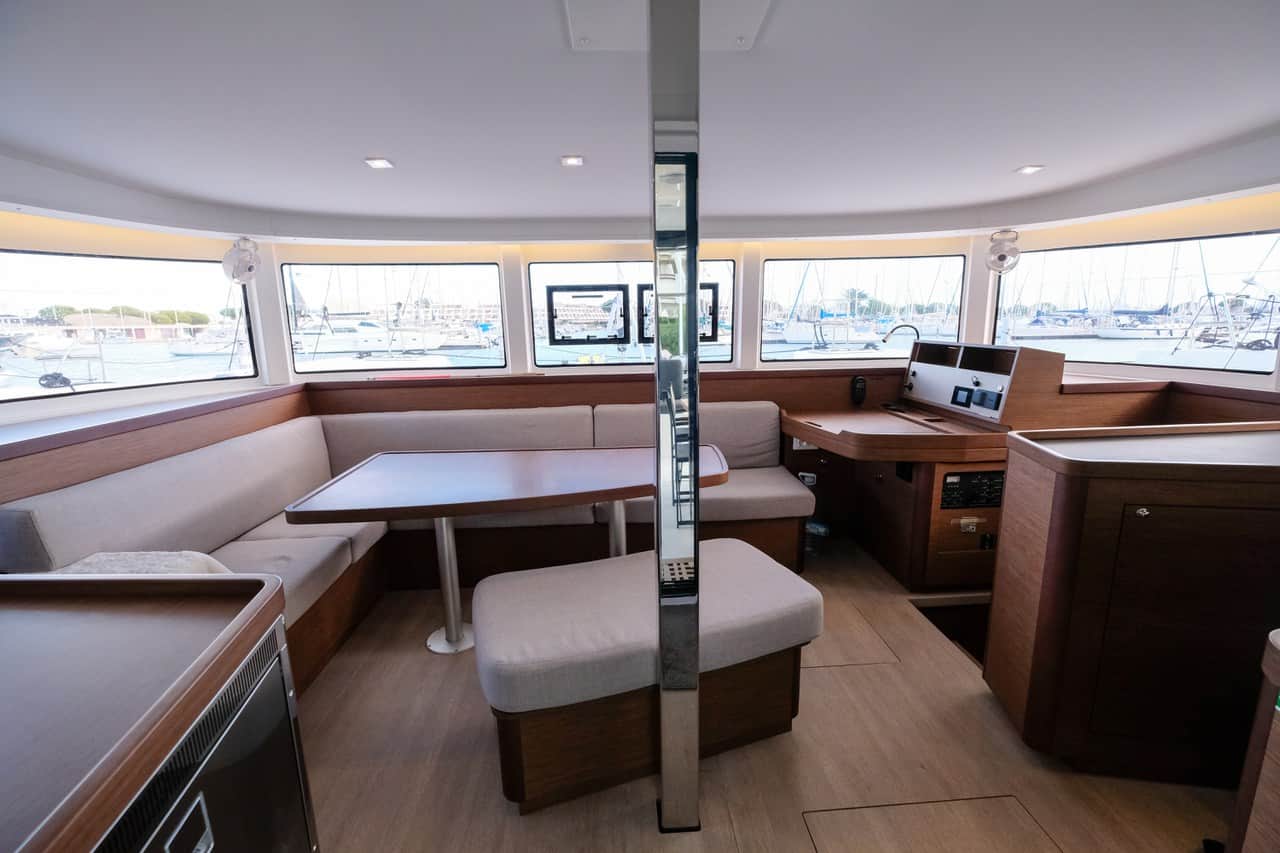 Lagoon 42 - 4 cab. "White Chadal" - Photo 12